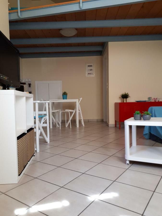 Ermoupolis, Syros City Apartments Экстерьер фото